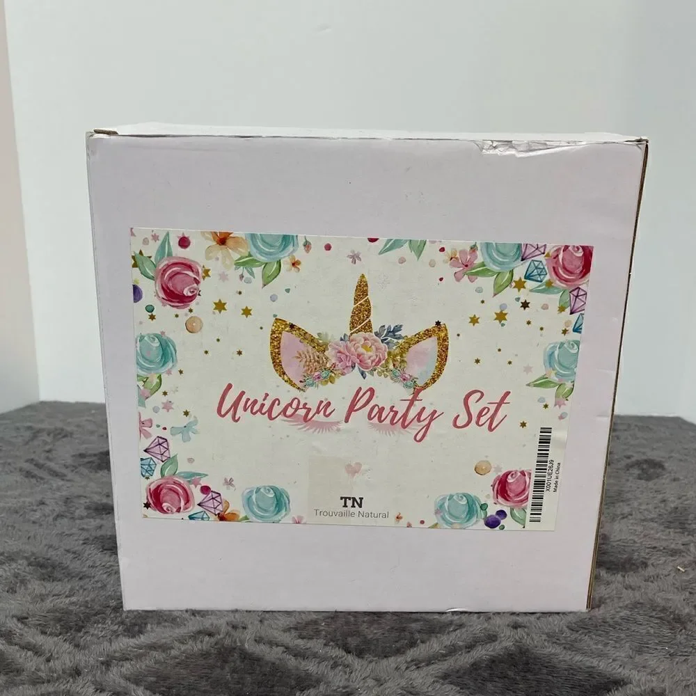 Unicorn Party Decorations set of 81 NWT
